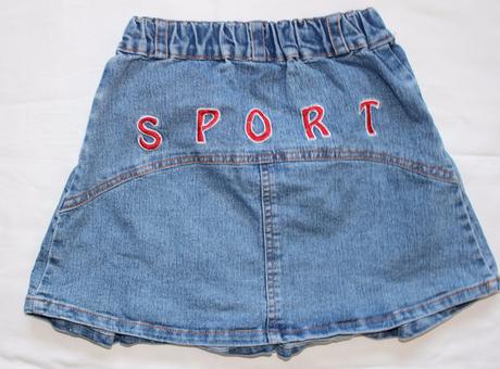 Am134. riflová sukně 8 let, 128