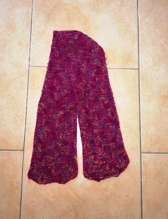 Dívčí pletená šála,