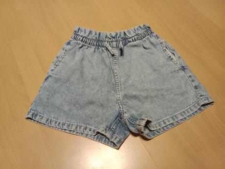 Kraťasy, h&m,134