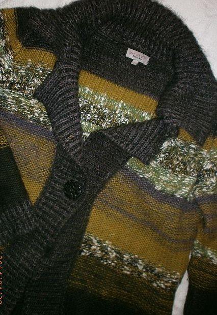 Pěkný svetr na jeden knoflík - vel.l-xl, l