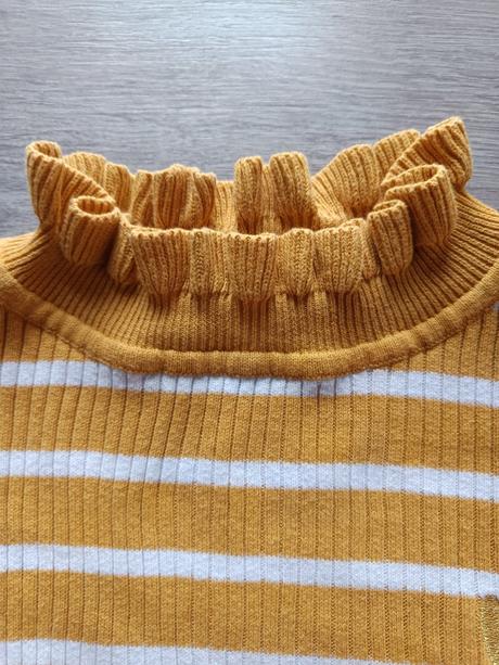 Svetřík, primark,146