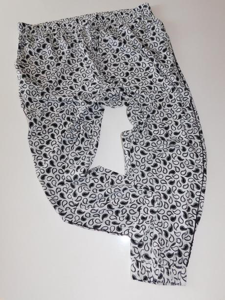 Dámské společensko letní kalhoty, 52