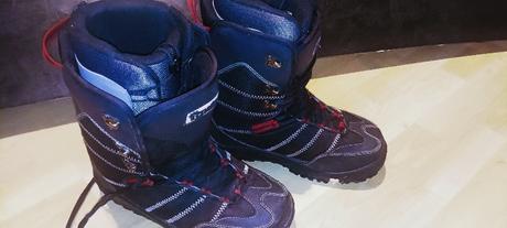 Snowboard vcetně vázání a bot.., 150-159 cm