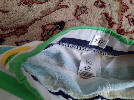 Pruhované šortky s květinkou, f&f,104