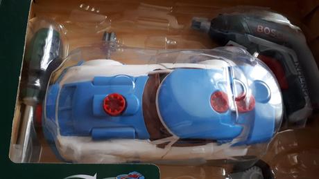 Klein bosh montovací auto s aku šroubovákem atd.,