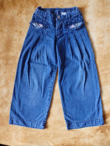 Džíny zdobené výšivkami, disney,122