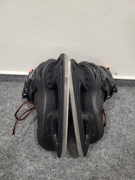 Rostoucí lední brusle 32-35, 32