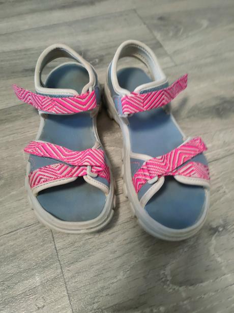 Sandále, quechua,32