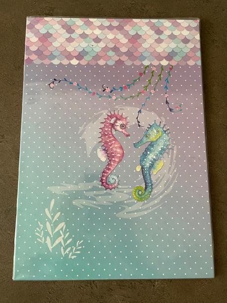 Desky na písmena s mořskými koníky, 