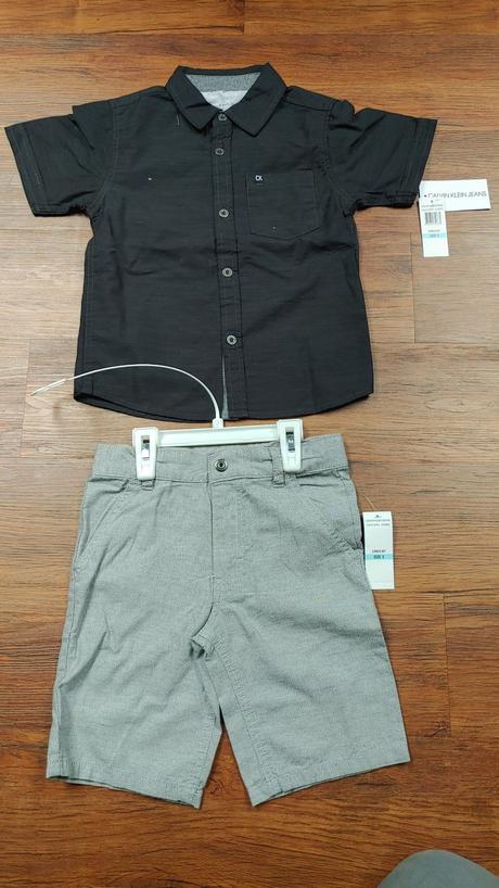 Komplet chlapecký (krať.+koš.), zn.ck, vel.5 -nové, calvin klein,<50