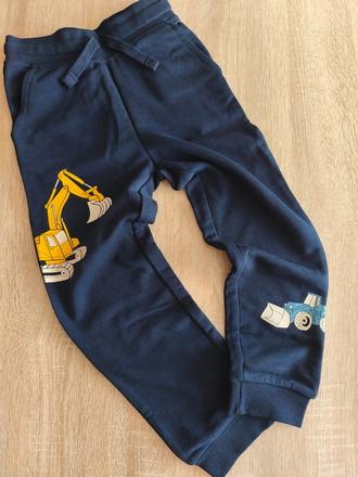 Chlapecké tepláky, lupilu,110