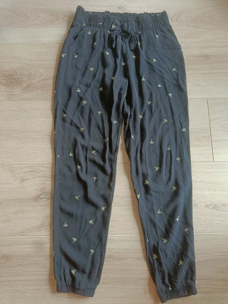 Kalhoty plátěné, velikost 146, 146