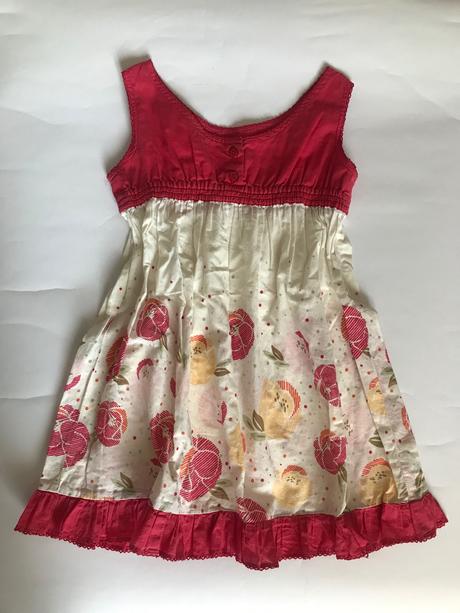 Šaty s květy, marks & spencer,104