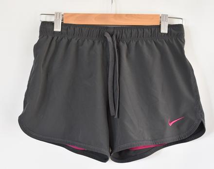 Kraťasy vel. xs, nike,xs