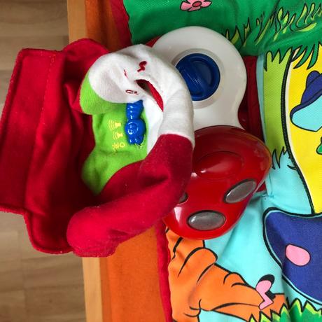 Hraci interaktivní deka pro miminka+4 kostky, 