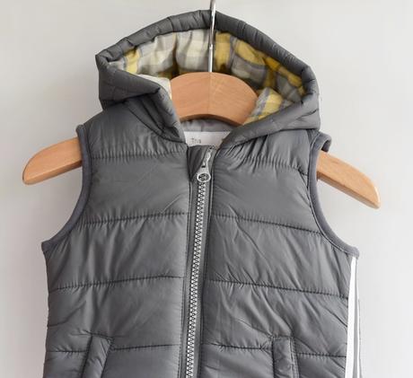 Zateplená vesta vel. 3 - 6 m, tu,68