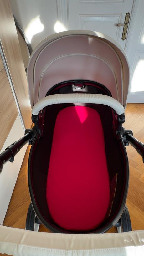 Kočárek mima xari 3g se zimní výbavou a firstbike, mima,mima xari
