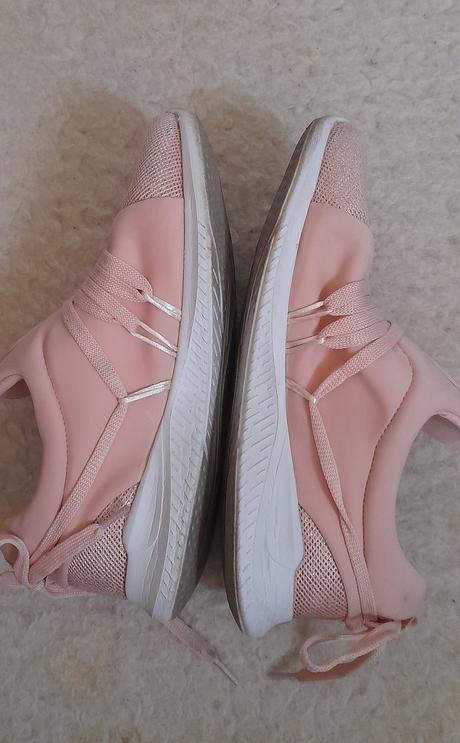 Meruňkové třpytivé tenisky, 40