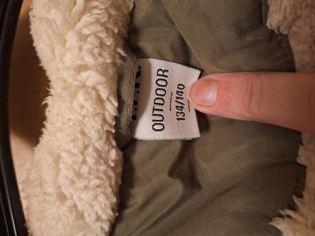 Chlapecká zímní bunda značky y.f.k. vel. 134/140., 134