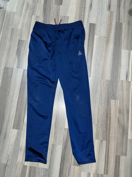 Tepláky, reebok,152