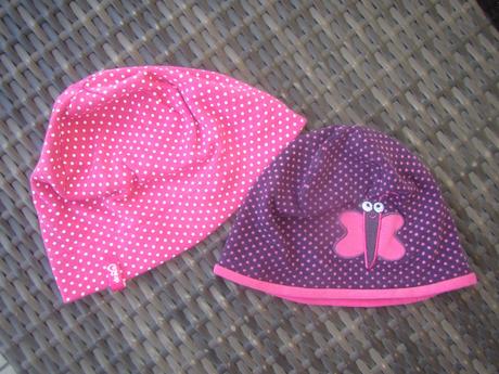 2x čepička, drace, yetty,110