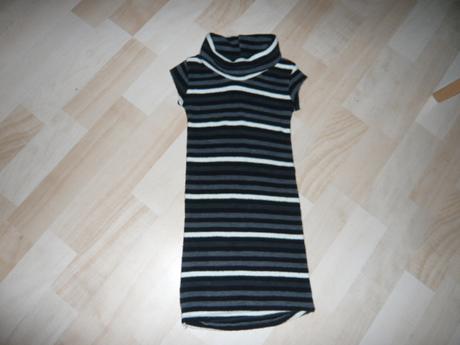 Úpletové pružné šaty s rolákem, 152