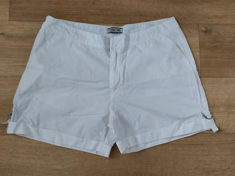 Bílé šortky, cherokee,40