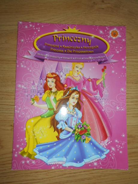 Kniha barbie hádanky a omalovánky 2 kusy,