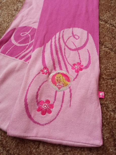 Šála barbie., barbie,104