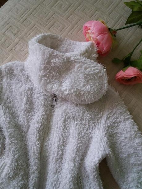 Mikča chlupatka, palomino,116