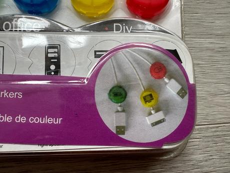 Sada - rozlišování a popisování kabelů, 