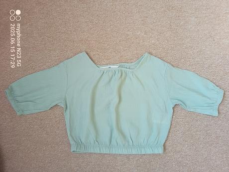 Crop-top zn."h&m" vel."140", h&m,140