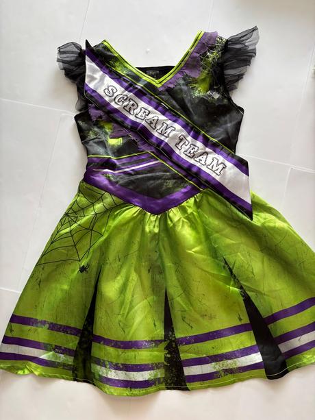 An9/ kostým roztleskávačky/zombie - v.7/8 let, 