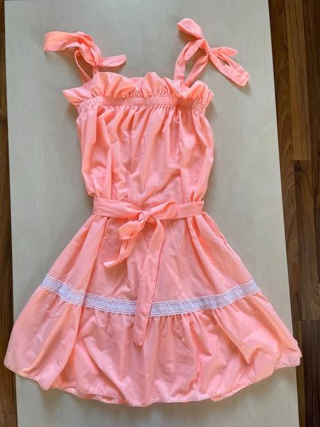 Letní šaty s krajkou, vel neuvedena cca xs - m i, m / s / xs