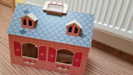 Domeček pro panenky, 