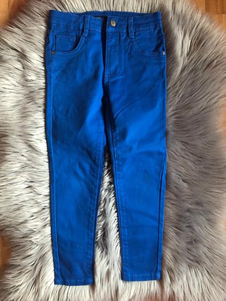 Modré džíny, reserved,122