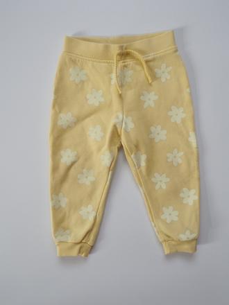 Tepláky vel 92, primark,92