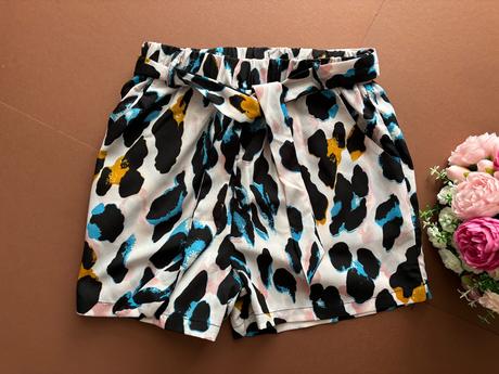 Šortky společenské - v.152, 152