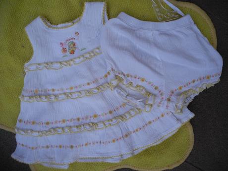 Šaty s kalhotkami, c&a,56