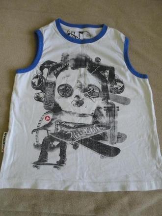 V top stavu tílko airwalk, vel. 6/7 let, 122