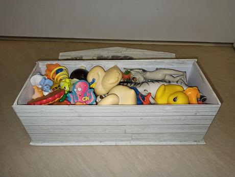 Zvířátka v krabici,