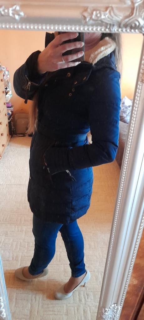 Zara luxusní péřová bunda s kožešinovým límcem, zara,s