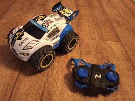 Vaporizer auto na dálkové ovládání,