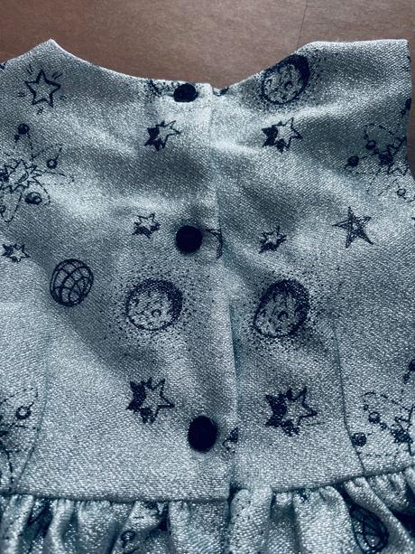 Ob/ šaty společenské stříbrné - v.cca 74/80, 80