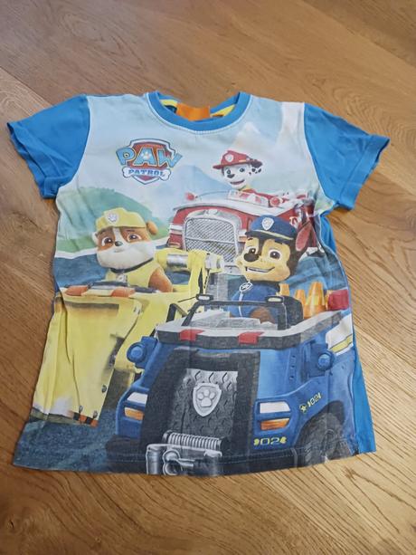 Triko č.116/122+ klobouček, 116