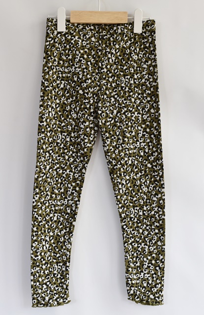 Legíny vel. 7 let, tu,122