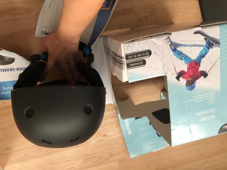 Helma lyzarska pro děti xs ( 48-51cm), xs