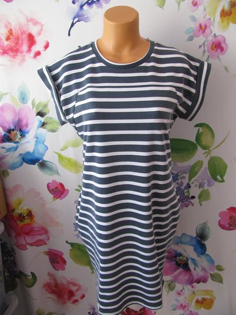 Dámské pružné sportovní šaty fisherfield, 38