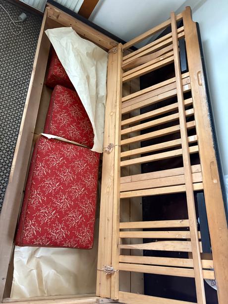 Gauc rozkladaci halabala,