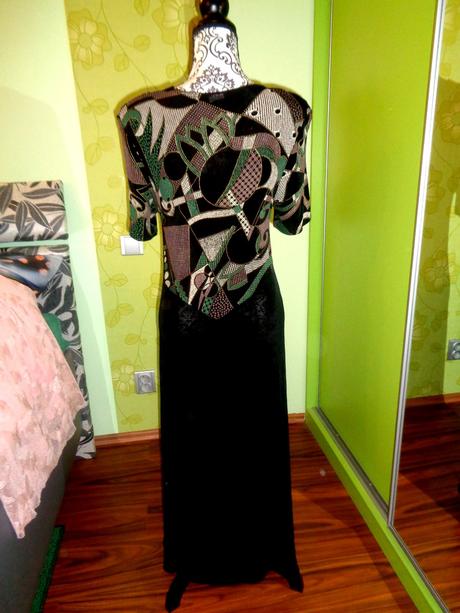 Krásné černé dlouhé společenské šaty, xl